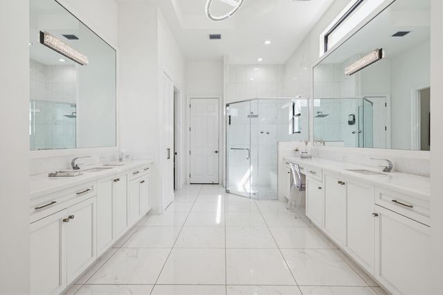 9801 Rennes Lane, Delray Beach, FL 33446