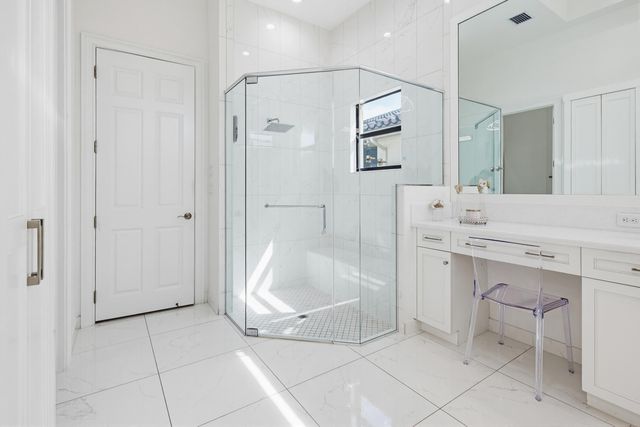 9801 Rennes Lane, Delray Beach, FL 33446