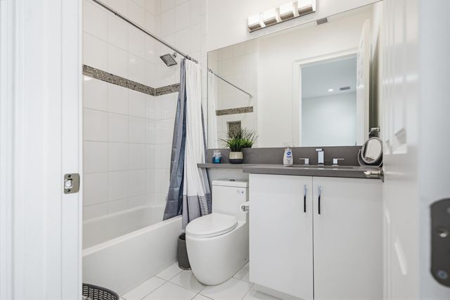 9801 Rennes Lane, Delray Beach, FL 33446