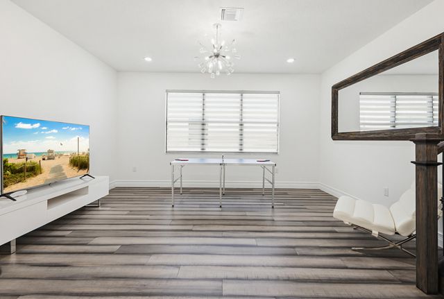 9801 Rennes Lane, Delray Beach, FL 33446