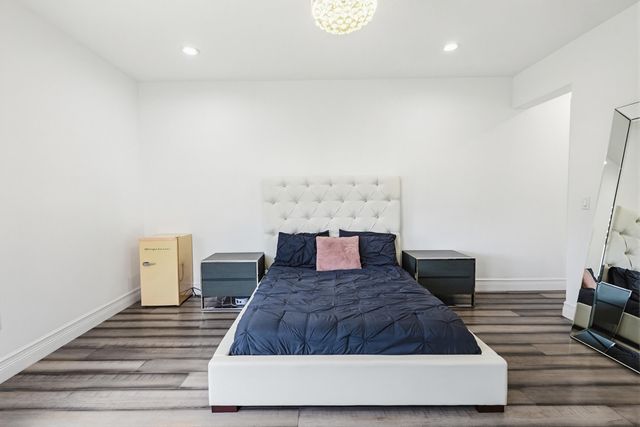 9801 Rennes Lane, Delray Beach, FL 33446