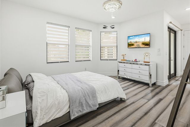 9801 Rennes Lane, Delray Beach, FL 33446