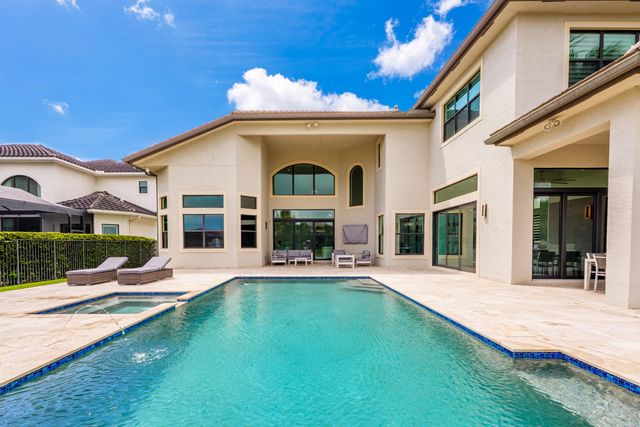 9801 Rennes Lane, Delray Beach, FL 33446