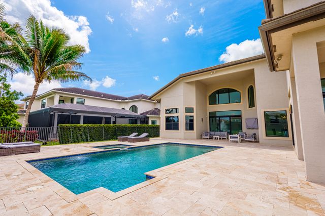 9801 Rennes Lane, Delray Beach, FL 33446