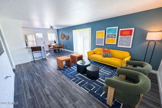 4607 N 74TH Street 9, Scottsdale, AZ 85251