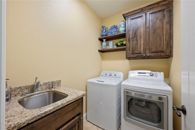 3617 Dawn Court, Bryan, TX 77802