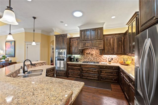 3617 Dawn Court, Bryan, TX 77802