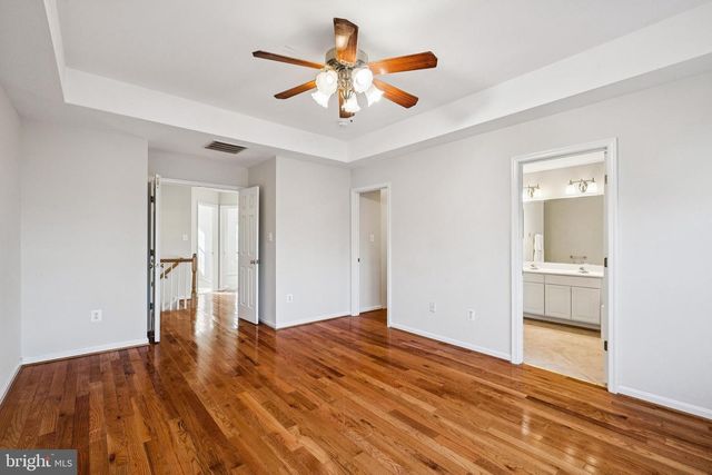 8555 WYNGATE MANOR CT, Alexandria, VA 22309