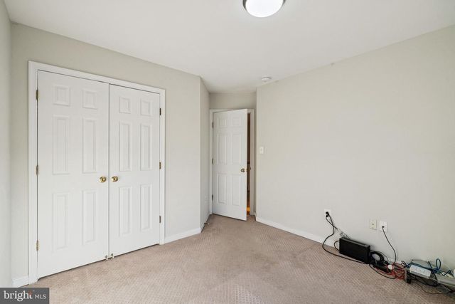 8555 WYNGATE MANOR CT, Alexandria, VA 22309