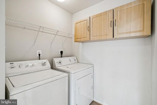 8555 WYNGATE MANOR CT, Alexandria, VA 22309