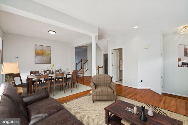 8555 WYNGATE MANOR CT, Alexandria, VA 22309