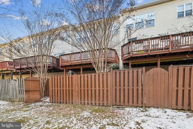 8555 WYNGATE MANOR CT, Alexandria, VA 22309