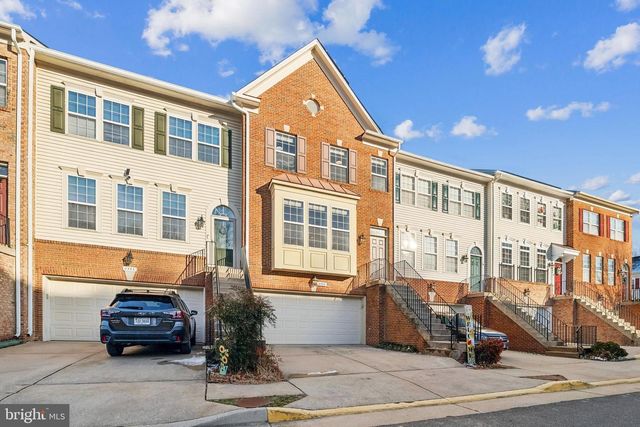 8555 WYNGATE MANOR CT, Alexandria, VA 22309