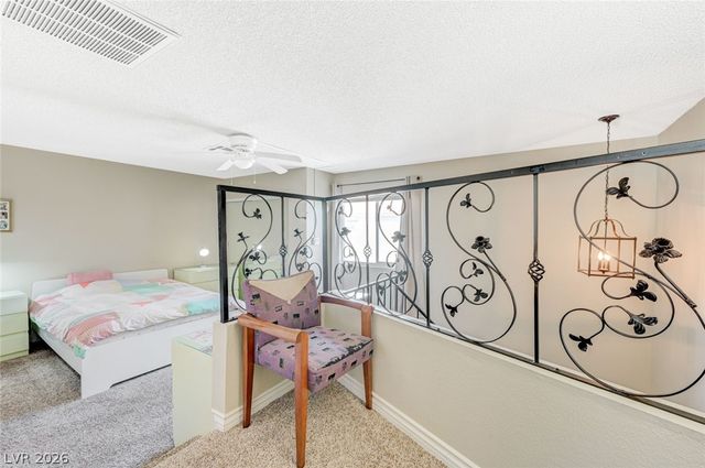 1016 Willow Tree Drive B, Las Vegas, NV 89128