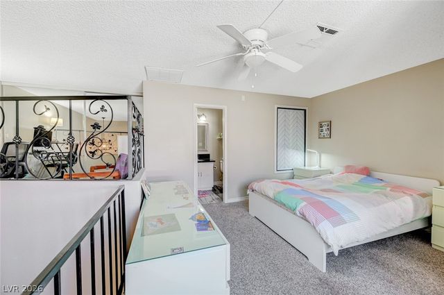 1016 Willow Tree Drive B, Las Vegas, NV 89128