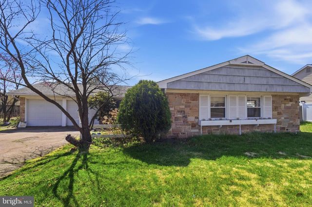 12607 KEMBRIDGE DR, Bowie, MD 20715