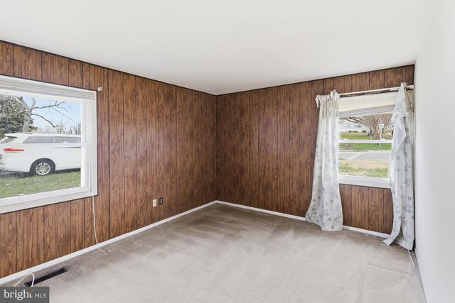 12607 KEMBRIDGE DR, Bowie, MD 20715