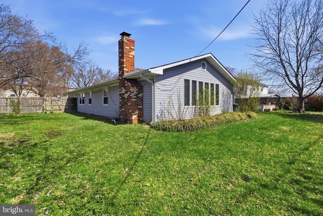 12607 KEMBRIDGE DR, Bowie, MD 20715