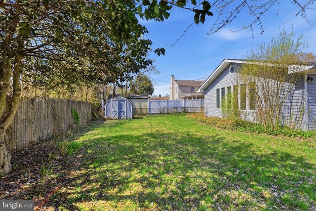 12607 KEMBRIDGE DR, Bowie, MD 20715