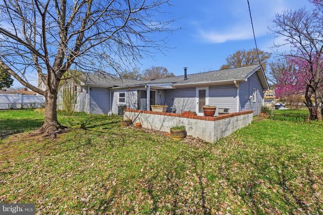 12607 KEMBRIDGE DR, Bowie, MD 20715