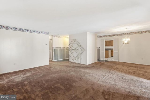 12607 KEMBRIDGE DR, Bowie, MD 20715