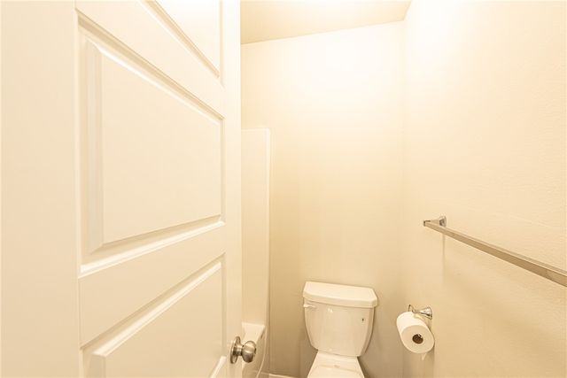 833 E Sparrow Circle, Fayetteville, AR 72701