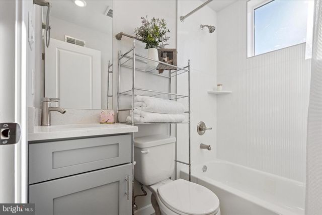 1656 S TANEY ST, Philadelphia, PA 19145