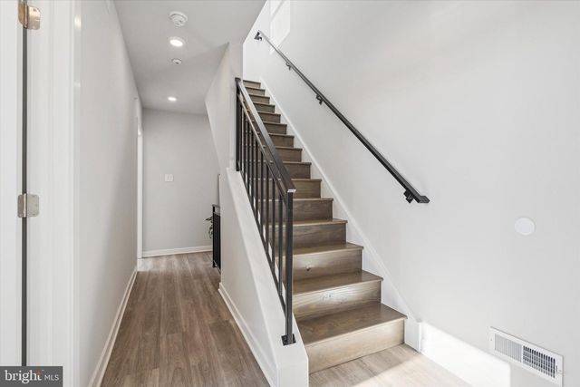 1656 S TANEY ST, Philadelphia, PA 19145