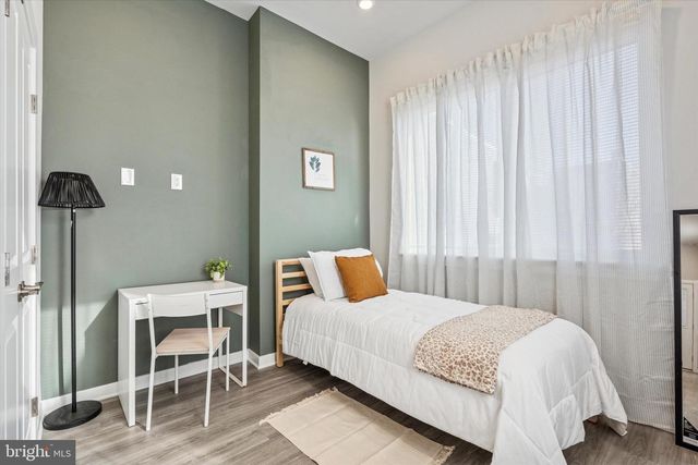 1656 S TANEY ST, Philadelphia, PA 19145