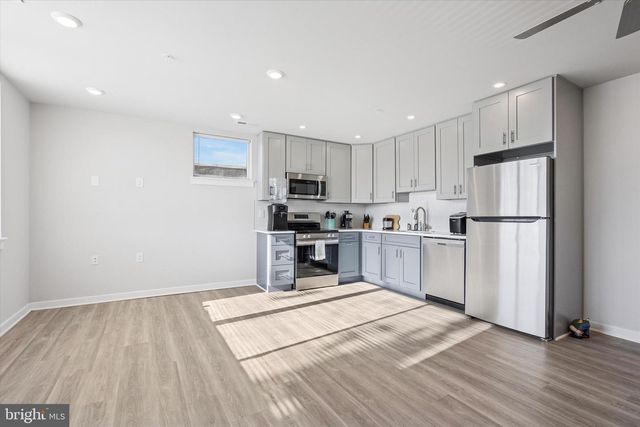 1656 S TANEY ST, Philadelphia, PA 19145