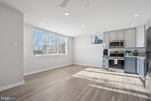 1656 S TANEY ST, Philadelphia, PA 19145