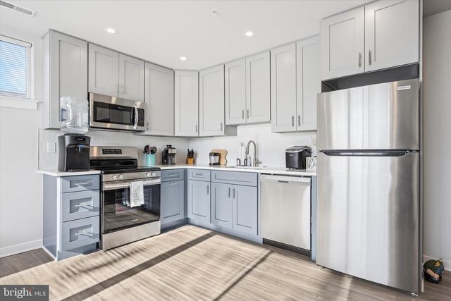 1656 S TANEY ST, Philadelphia, PA 19145