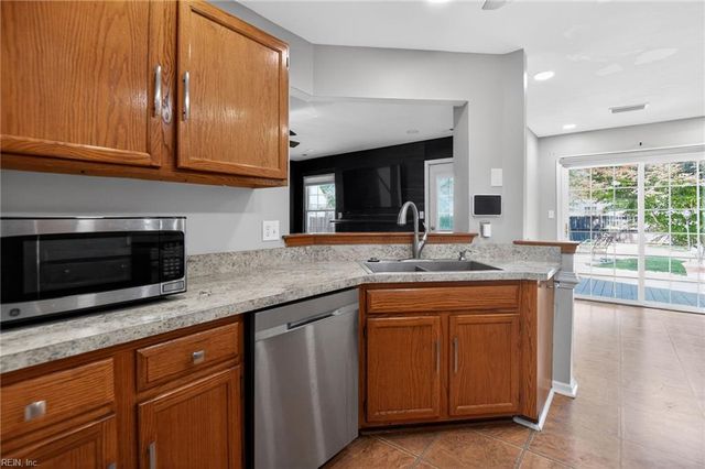 113 Ashford DR, Suffolk, VA 23434