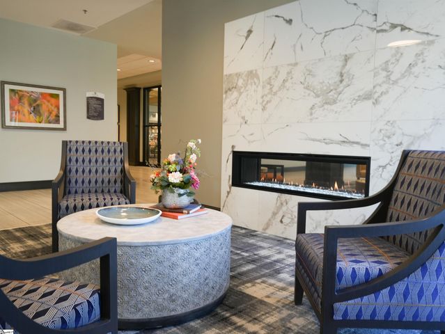 10 Lake Summit Drive, Greenville, SC 29615