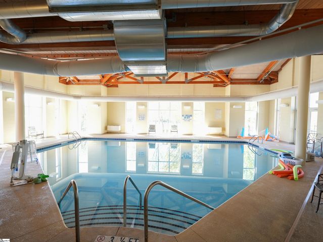 10 Lake Summit Drive, Greenville, SC 29615