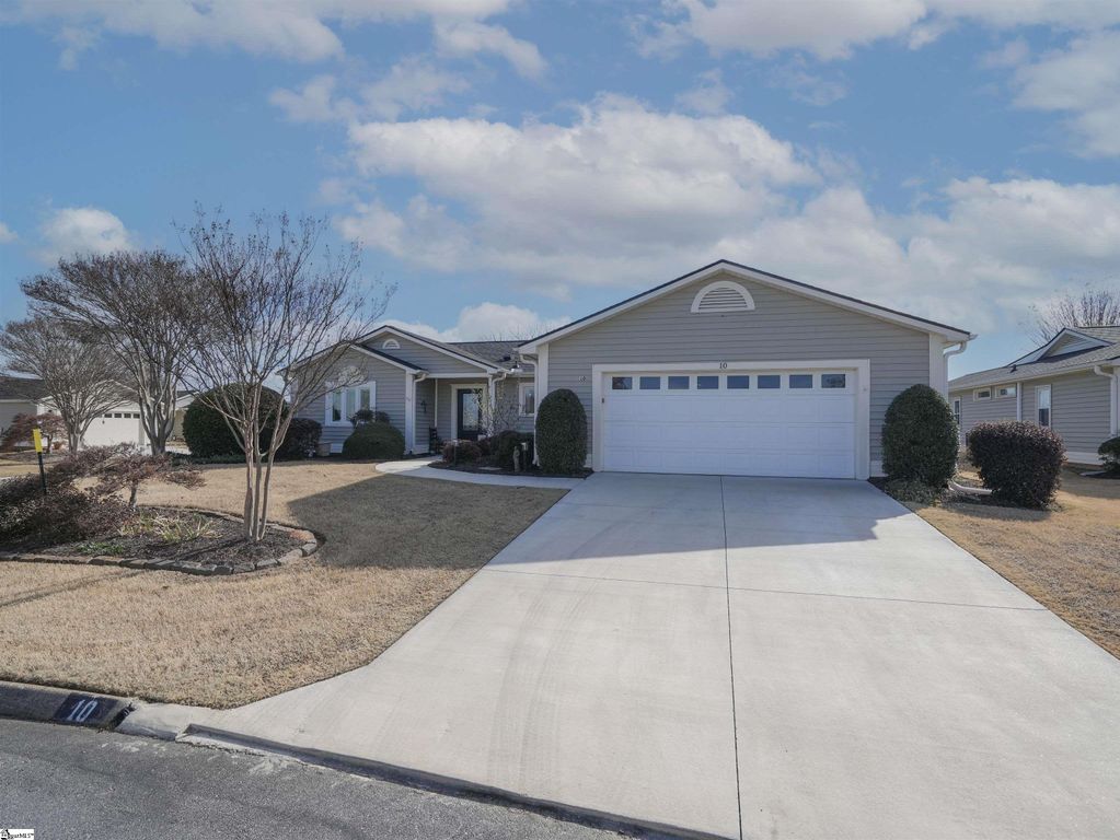 10 Lake Summit Drive, Greenville, SC 29615