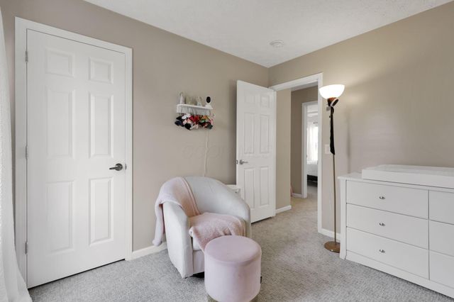 226 Purple Finch Loop, Pataskala, OH 43062