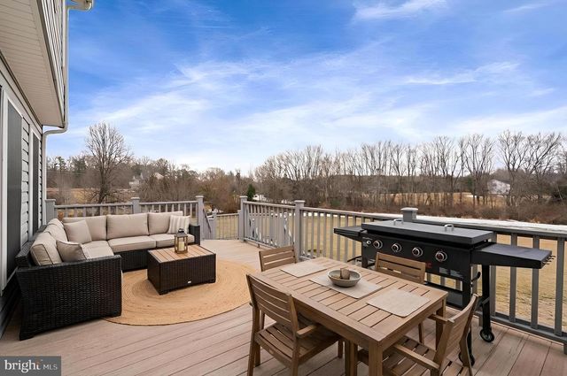 17 KINSLEY LN, Fredericksburg, VA 22406