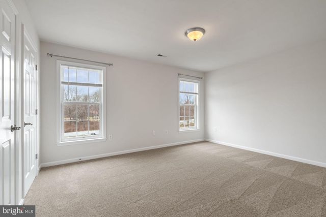 17 KINSLEY LN, Fredericksburg, VA 22406