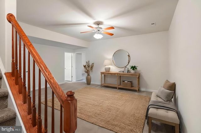 17 KINSLEY LN, Fredericksburg, VA 22406