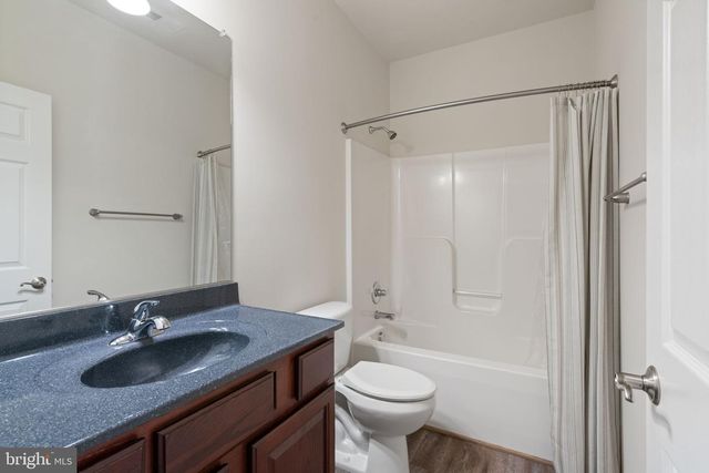 17 KINSLEY LN, Fredericksburg, VA 22406