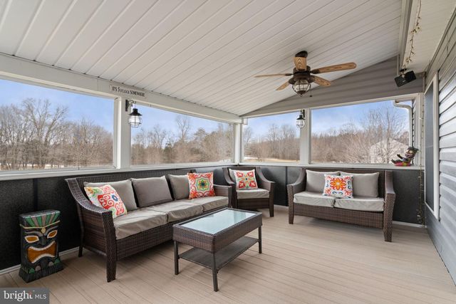 17 KINSLEY LN, Fredericksburg, VA 22406