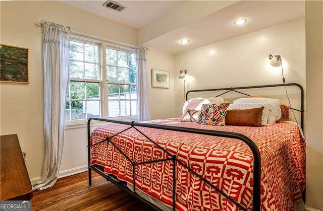 1015 S Candler Street, Decatur, GA 30030