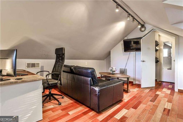 1015 S Candler Street, Decatur, GA 30030