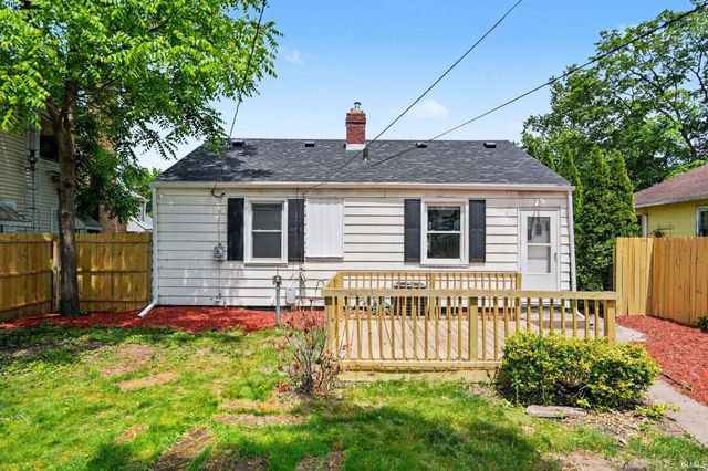 1348 E Donald Street, South Bend, IN 46613