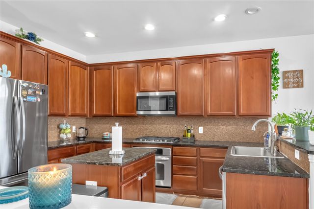 2708 Sunlight Drive, Little Elm, TX 75068