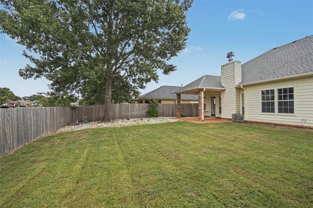 5412 S Narcissus Avenue, Broken Arrow, OK 74011