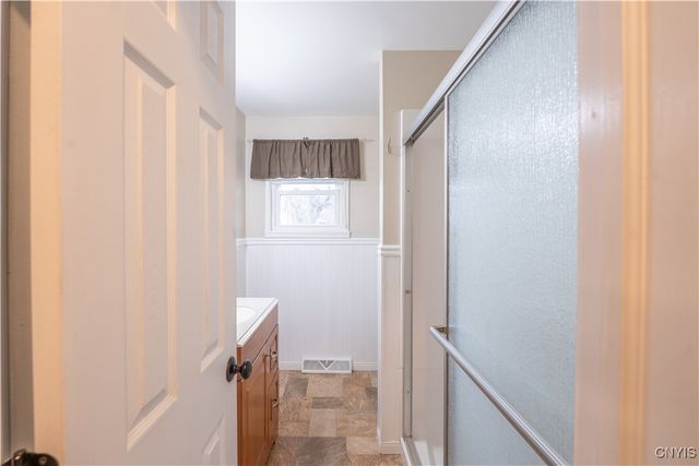 119 Waterbury Avenue, Whitestown, NY 13492