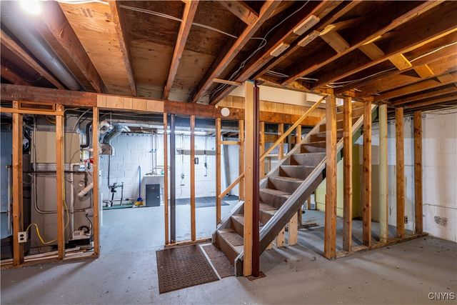 119 Waterbury Avenue, Whitestown, NY 13492