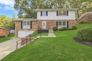 109 Truman Dr, Center Twp, PA 15061